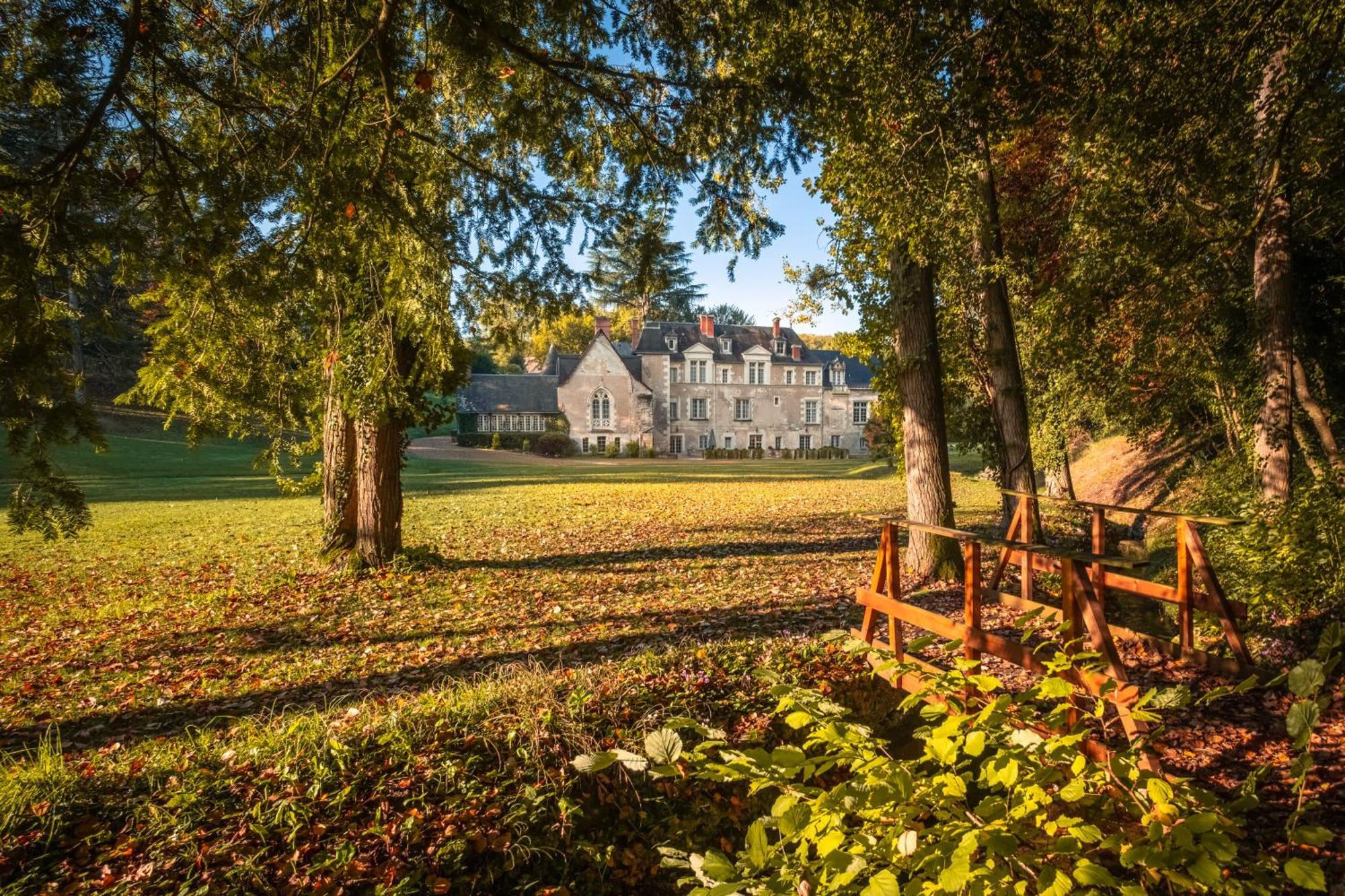 Domaine De La Commanderie De Ballan Kültér fotó